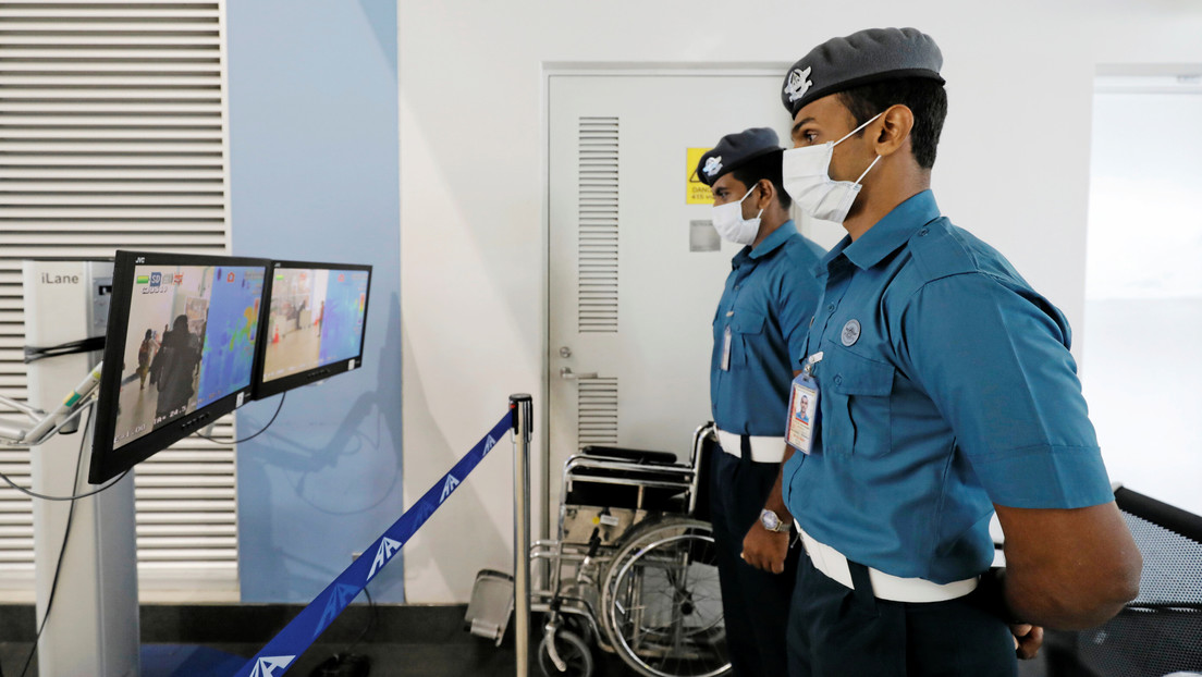 El experto chino que aseguró que el coronavirus era "controlable" cree que se infectó a través de sus ojos