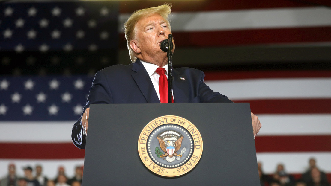 Trump asegura que México ya "está pagando por el muro" y felicita a López Obrador por evitar el paso de migrantes