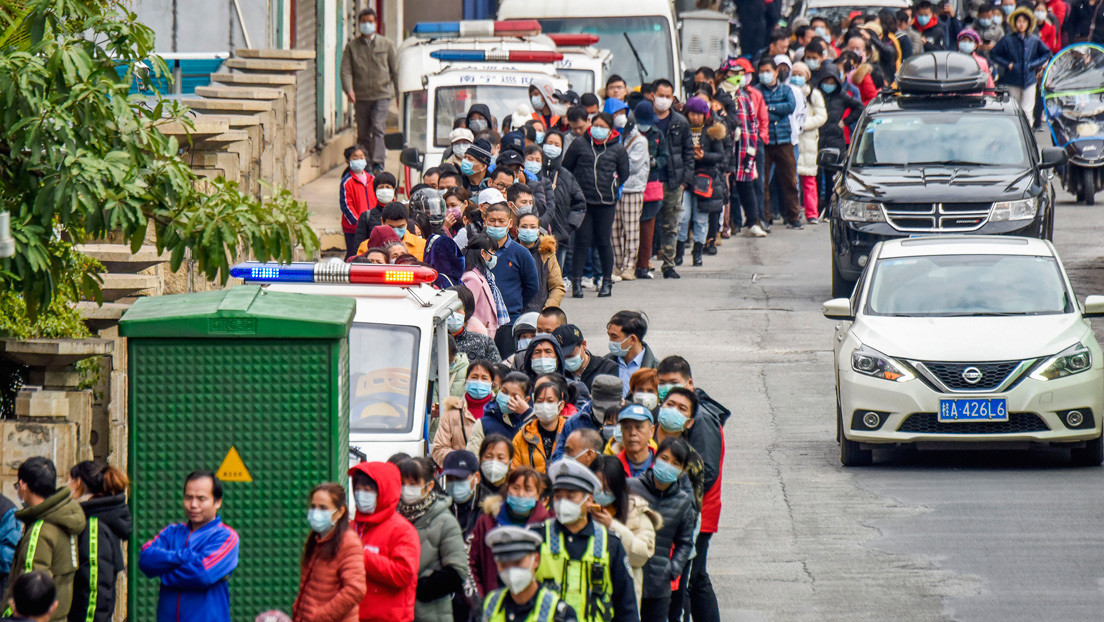Colombia rectifica: correrá con los gastos de sus ciudadanos que quieran salir de Wuhan y no rifará 7 cupos