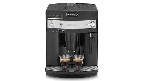 Una cafetera 'desafía' a Britney Spears con su propio 'cover' de un hit de la princesa del pop y los fanáticos se vuelven locos (VIDEO)