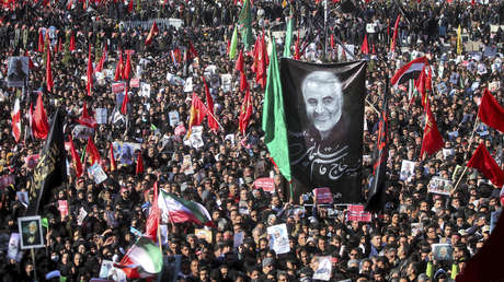 VIDEO: Sepelio del general iraní Soleimani en su ciudad natal, Kermán