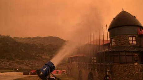 Un "megaincendio" arrasa más de 600.000 hectáreas en el sudeste de Australia