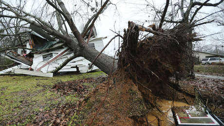 Fuertes tormentas dejan al menos 11 muertos en EE.UU. (VIDEO)