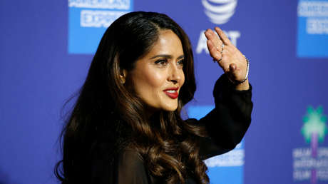 Salma Hayek revela que fue "gravemente herida" por un mono durante un rodaje