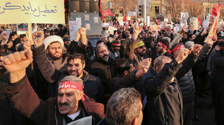 Irán asegura que las acciones del embajador del Reino Unido durante las protestas en Teherán fueron "no profesionales e inaceptables"