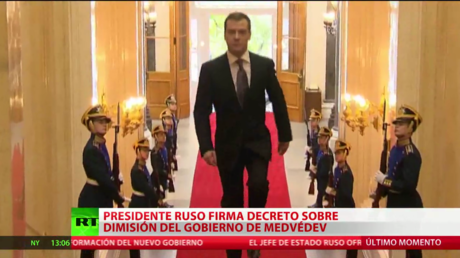 La trayectoria política de Medvédev, el jefe del Gobierno ruso que horas antes renunció junto a todos los miembros