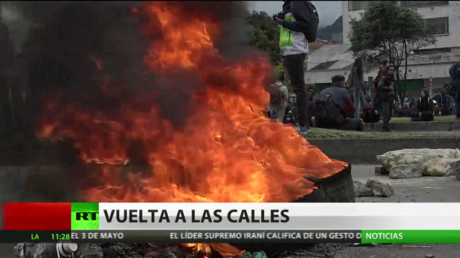 La Policía de Bogotá dispersa la marcha estudiantil contra el gobierno de Iván Duque