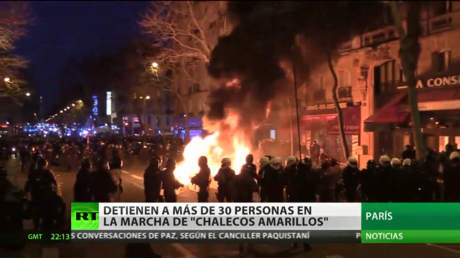 Más de 30 detenidos durante protestas de los 'chalecos amarillos' en la 62.ª semana de manifestaciones
