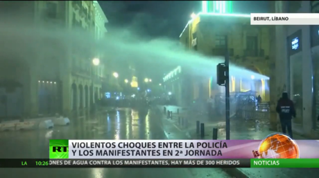 Violentos choques entre manifestantes y la Policía en la segunda jornada de protestas en el Líbano