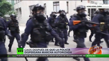 El caos se apodera de Hong Kong después de que la Policía dispersara una marcha autorizada