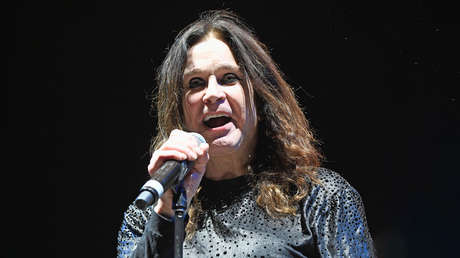 El músico Ozzy Osbourne confiesa que tiene una enfermedad incurable y buscará ayuda en Suiza tras fallar las terapias en EE.UU.