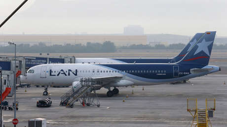 Un avión de pasajeros aterriza de emergencia en Perú por amenaza de bomba (VIDEO)