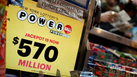 No sabe inglés y denuncia a dos mujeres en EE.UU. por estafarlo con 4 millones que ganó en la lotería