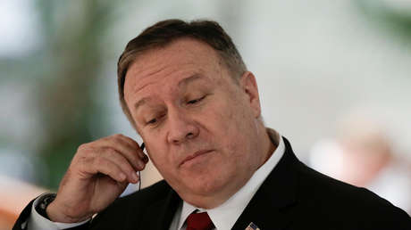 El Departamento de Estado expulsa a una periodista acreditada tras un escándalo de Pompeo con otra reportera del mismo medio