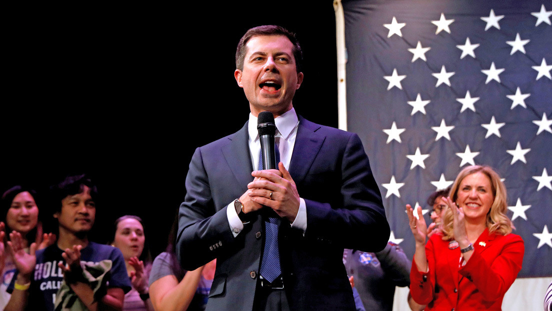 Exmilitar, gay, 'millennial', políglota: ¿Quién es Pete Buttigieg, el aspirante a presidente más joven de EE.UU.?