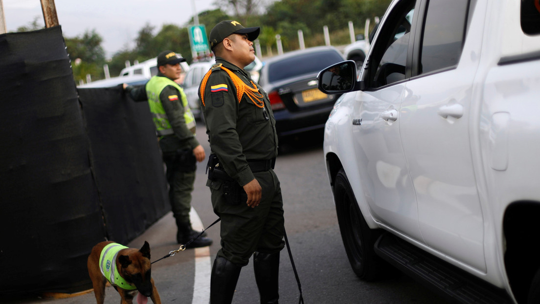 Colombia: La explosión de un vehículo de transporte público deja al menos 7 muertos en el municipio de Rosas (VIDEOS)