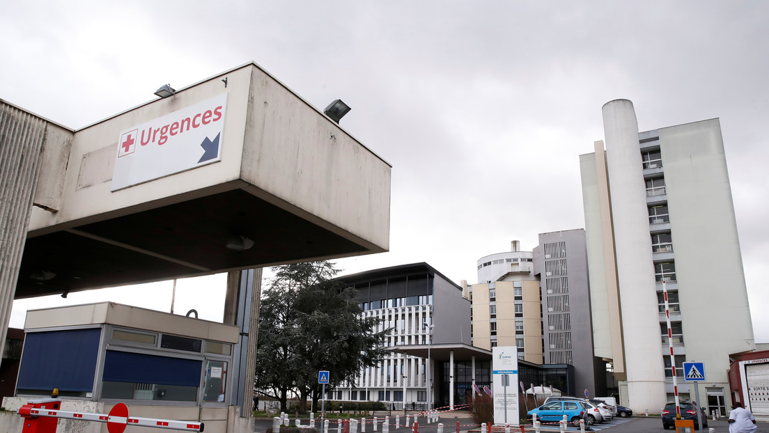 Ponen en cuarentena por coronavirus una base aérea en Francia