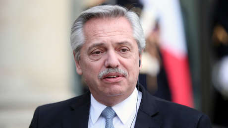 El presidente de Argentina prevé impulsar una ley contra el negacionismo de la dictadura