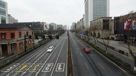 Prohibidos los funerales, no salga de casa sin 'pasaporte': así se vive bajo cuarentena en la provincia china de Zhejiang