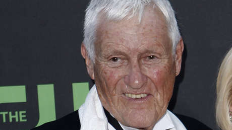 Muere atropellado por dos autos Orson Bean, actor de 'Amas de casa desesperadas'