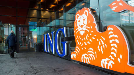 Una carta bomba provoca un incendio en un banco en Ámsterdam