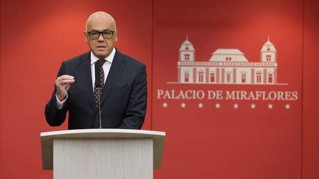 Venezuela: "Robo de activos al Estado por Guaidó asciende a 116.000 millones de dólares y es el más gigantesco caso de corrupción en nuestra historia"