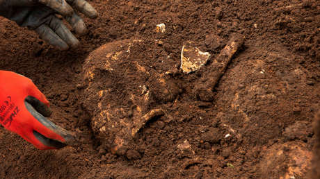 Hallan los restos de más de 6.000 víctimas de genocidio en Burundi