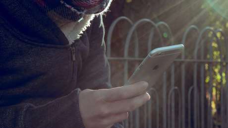 Un director de cine revela una estricta regla de Apple que podría arruinar todas las futuras películas de misterio