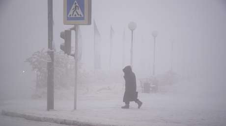 VIDEO: Ambulancias árticas con orugas responden a emergencias en medio de fuertes nevadas en el norte de Rusia