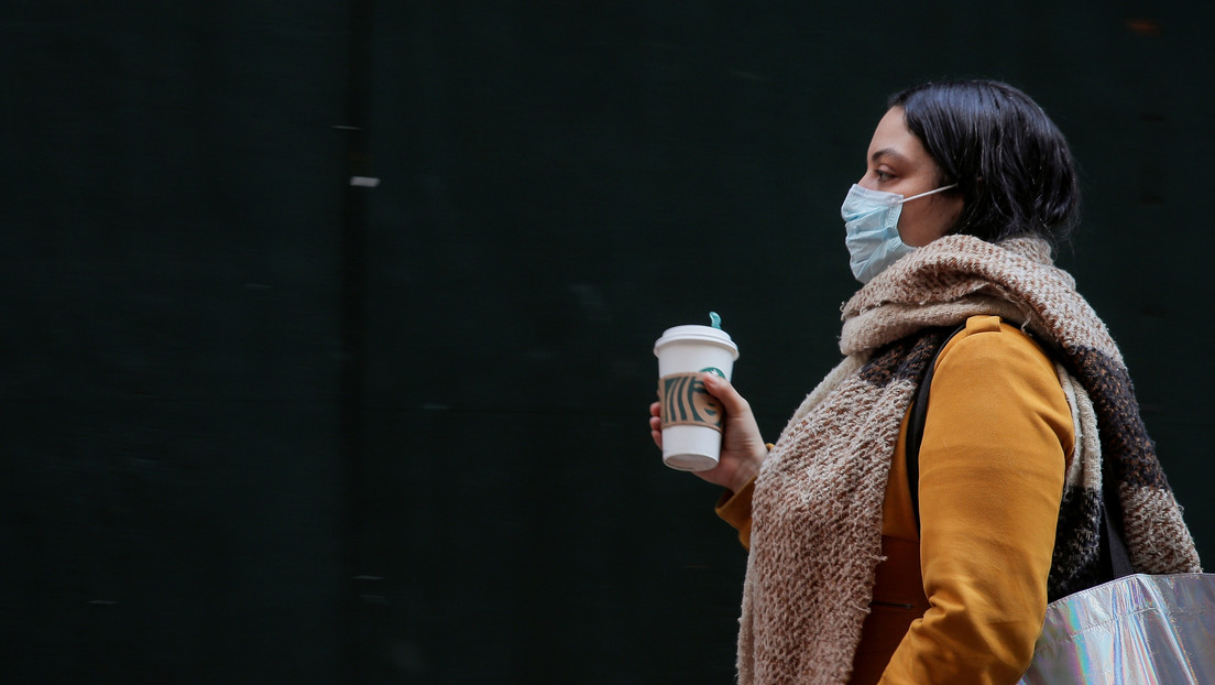 "Las mascarillas no son una garantía": experto de la OMS derriba los mitos sobre el coronavirus