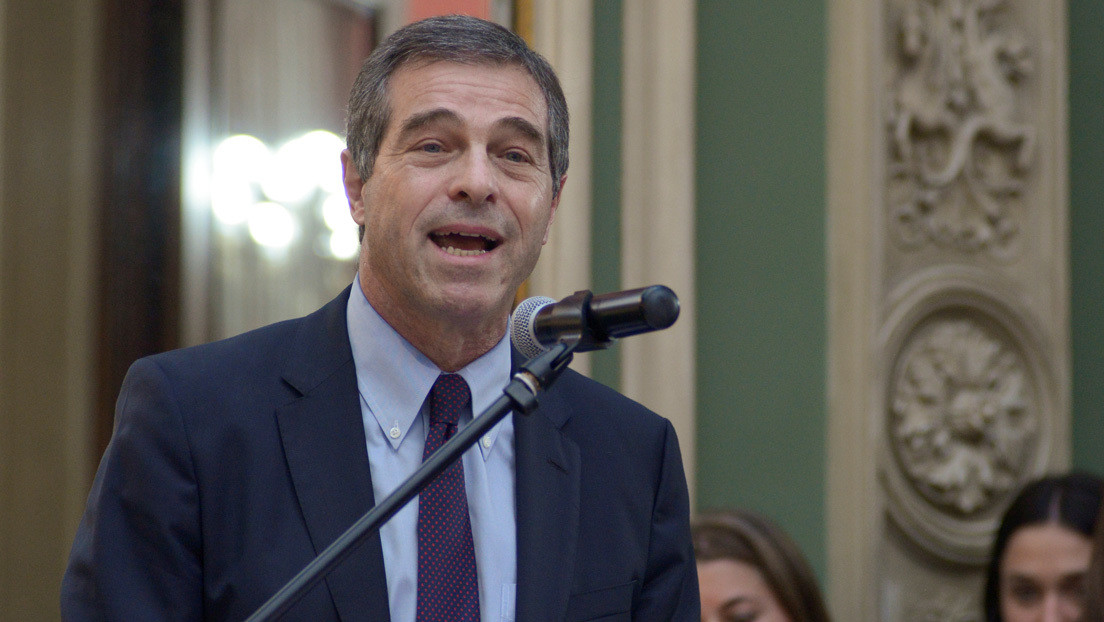 Uruguay oficializa su salida de TeleSUR y el Banco del Sur