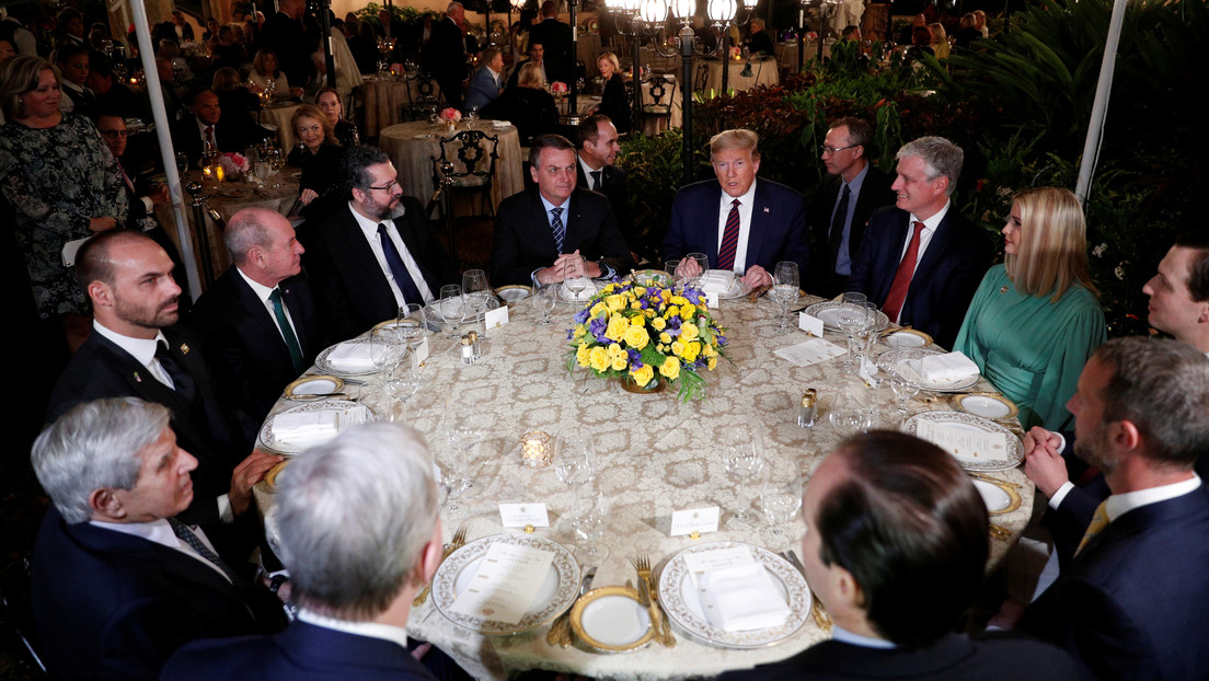 Médico de la Casa Blanca: Trump no necesita ni prueba ni cuarentena pese a interactuar con dos personas que dieron positivo por el coronavirus