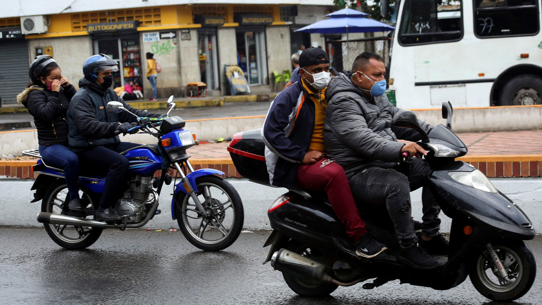 Maduro declara una cuarentena colectiva en siete estados de Venezuela para contener la propagación del coronavirus