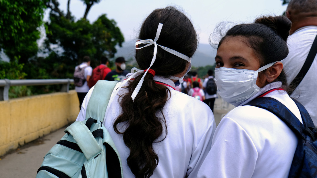 Iván Duque ordena suspender las clases presenciales en colegios y universidades de Colombia por el covid-19