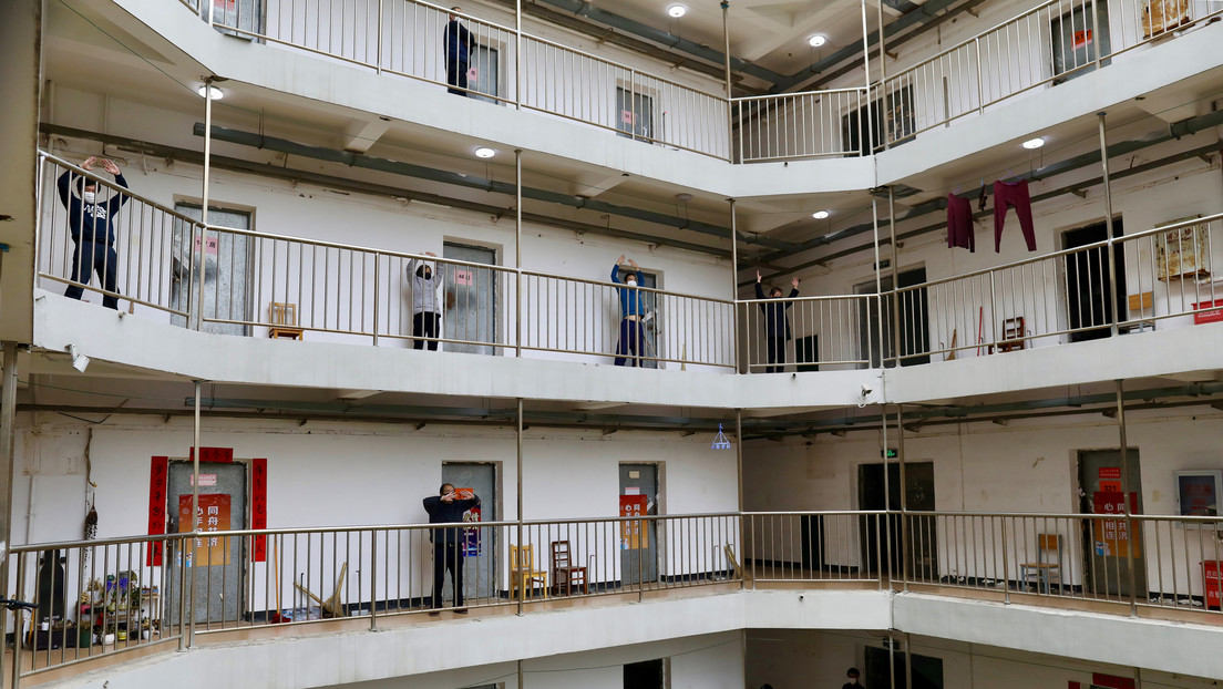 China permite que los trabajadores abandonen la provincia de Hubei para estimular la economía