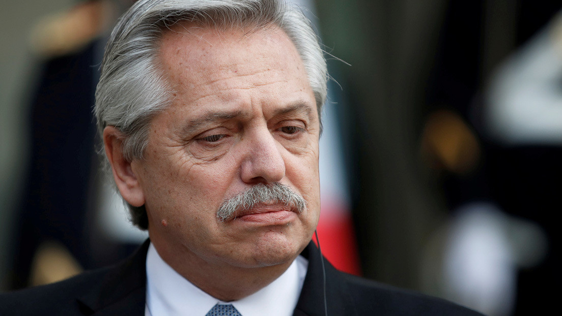 Un preparador físico argentino viola la cuarentena por coronavirus, golpea a un vigilante privado y el presidente promete "encerrarlo personalmente"