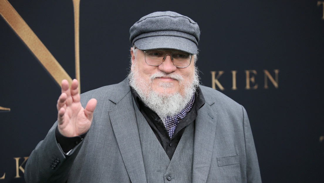 George R. R. Martin se aísla 'en Westeros' y continúa 'Vientos de invierno' desde la cuarentena