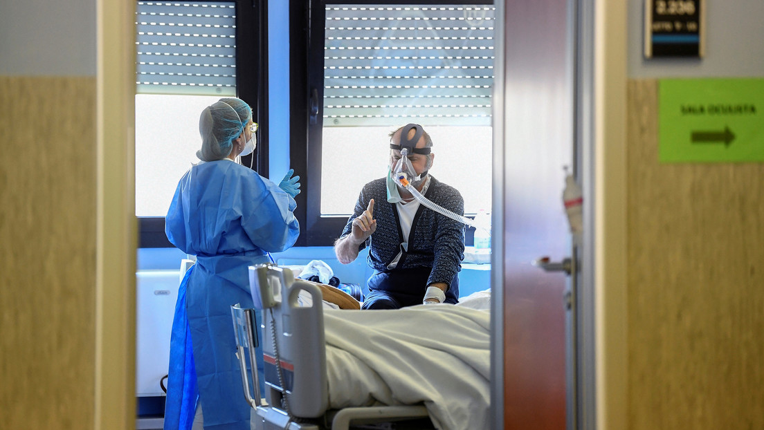 Médico israelí en Italia: Hay ordenes de limitar la ayuda para los mayores de 60 años