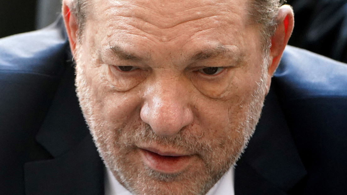 Harvey Weinstein habría dado positivo por covid-19 en prisión