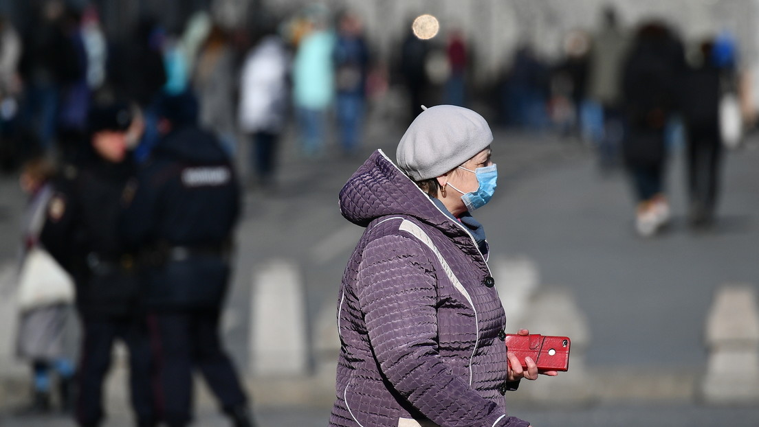 Putin declara la próxima semana como no laboral sin pérdida del salario para evitar la propagación del coronavirus