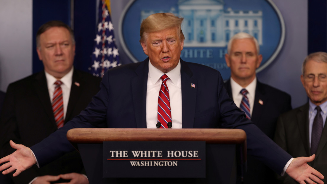 Trump sobre su supuesto aislamiento: "No tengo tiempo para la estupidez, trabajamos las 24 horas"