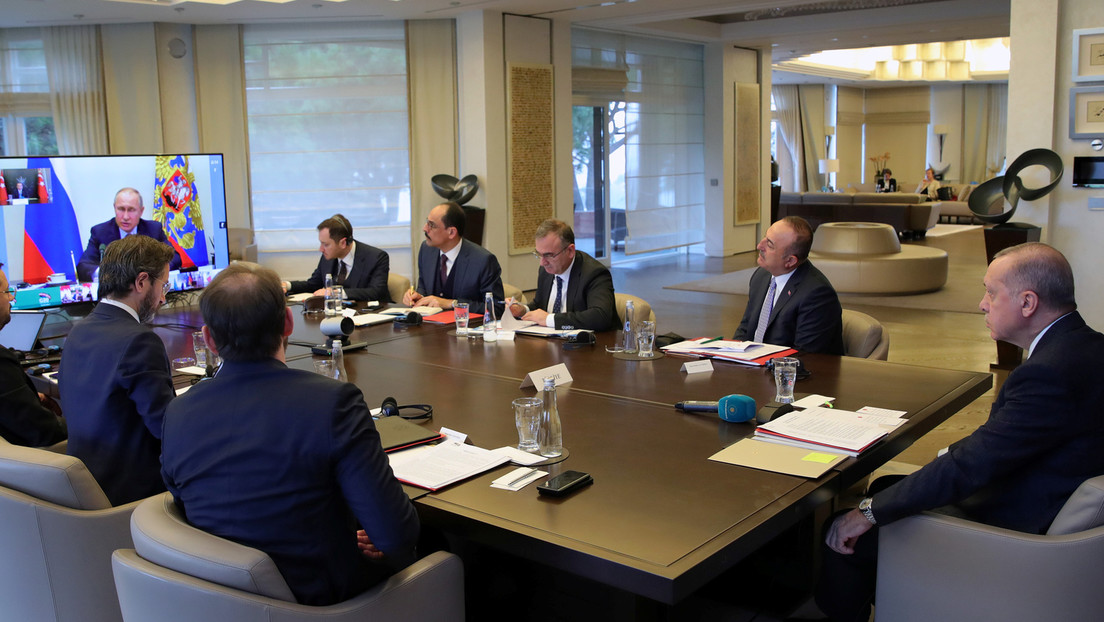 Putin propone crear un fondo especial auspiciado por el FMI para que cada país obtenga préstamos