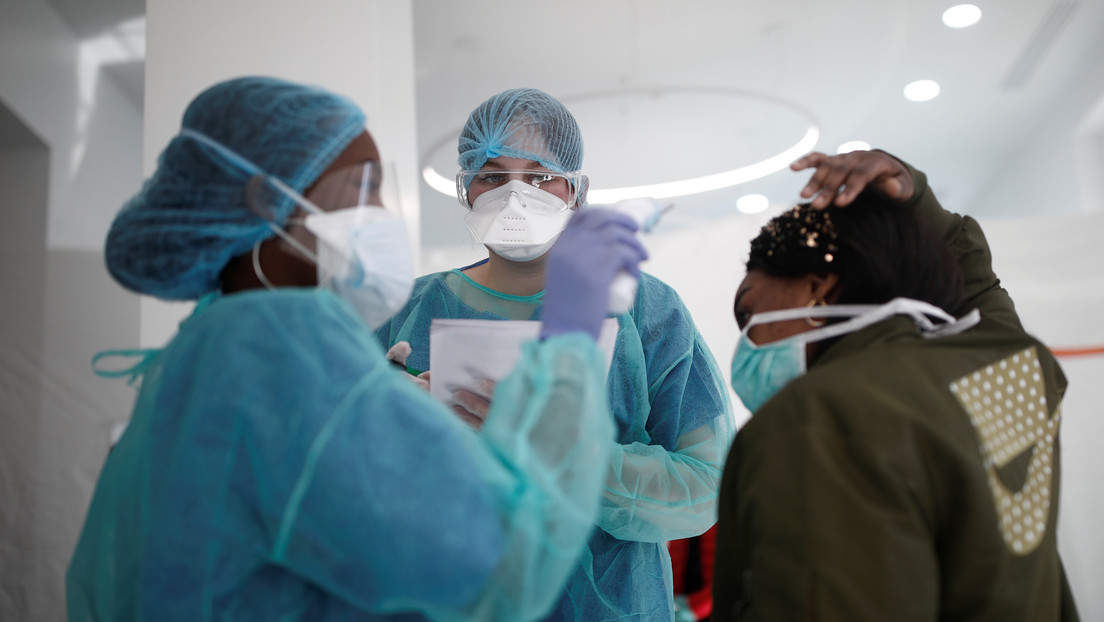 El número de fallecidos por coronavirus en Francia supera los 3.000, tras registrarse 418 muertes en un día