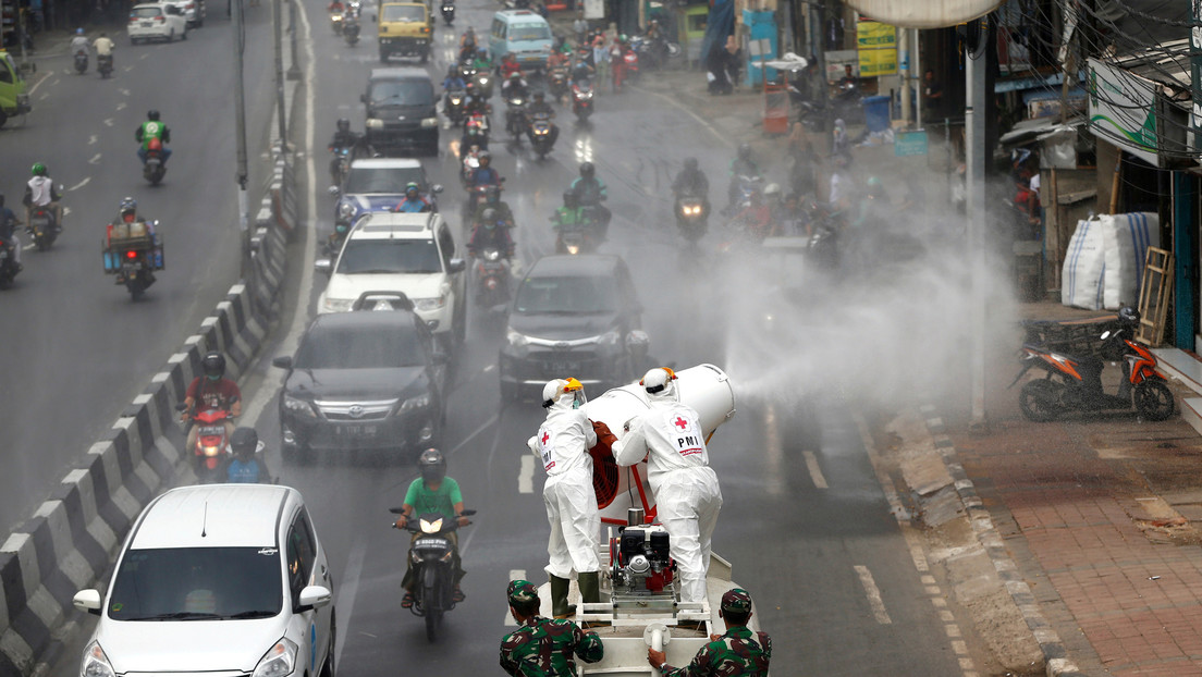 Slavoj Zizek: "El coronavirus nos obliga a elegir entre el comunismo global o la ley de la jungla"