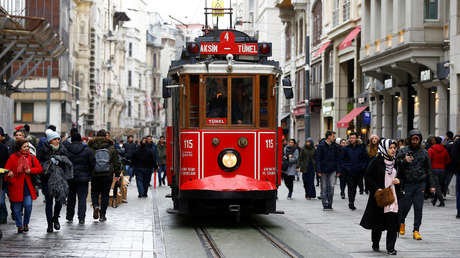 Comentarista saudí acusa a Erdogan de la propagación del coronavirus en el mundo árabe