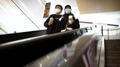 Médicos chinos esperan tener lista en abril una vacuna contra el coronavirus para "casos de emergencia"