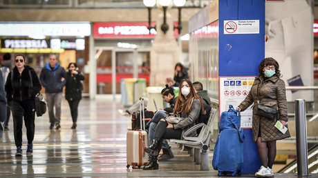 Unas 500 personas se apresuraron a tomar trenes en Milán antes de que se cerrara la región por el coronavirus (VIDEO)