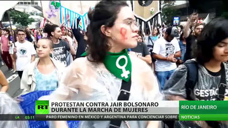 Mujeres latinoamericanas reclaman sus derechos por el Día Internacional de la Mujer