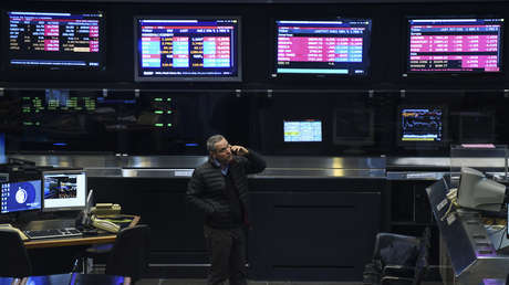 El riesgo país de Argentina alcanza los 2.800 puntos, su nivel máximo desde 2005