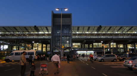 Nuevo 'robo del siglo': Delincuentes se llevan más de 14 millones de dólares y un millón de euros del Aeropuerto de Santiago de Chile